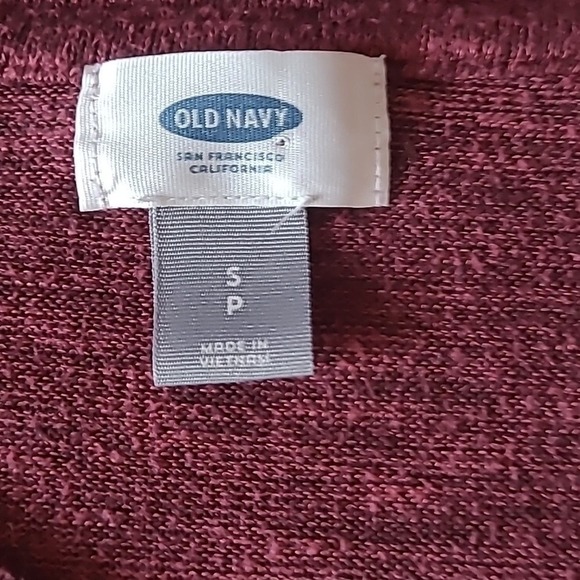 Old Navy Basic V-neck Sweater - Picture 3 of 4